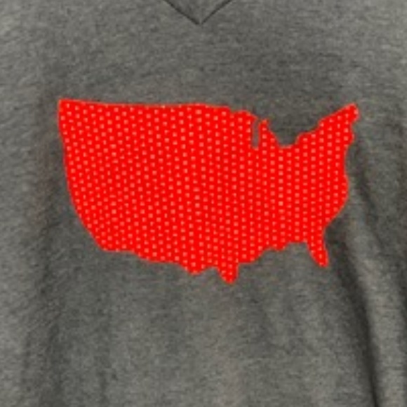 USA Blue and Red w/ White Polka Dots Graphic Tee - Picture 4 of 4